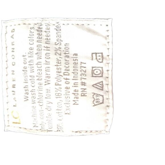 LAUREN CONRAD  SIZE 2. BLACK 5 POCKET  DENIM JEANS - Picture 3 of 8